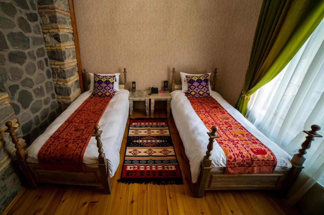 فندق Old Town Şǝki المظهر الخارجي الصورة